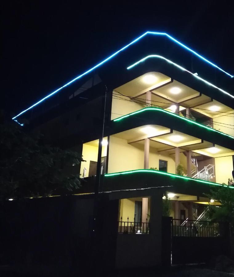 Hotell Anna يوريكي المظهر الخارجي الصورة